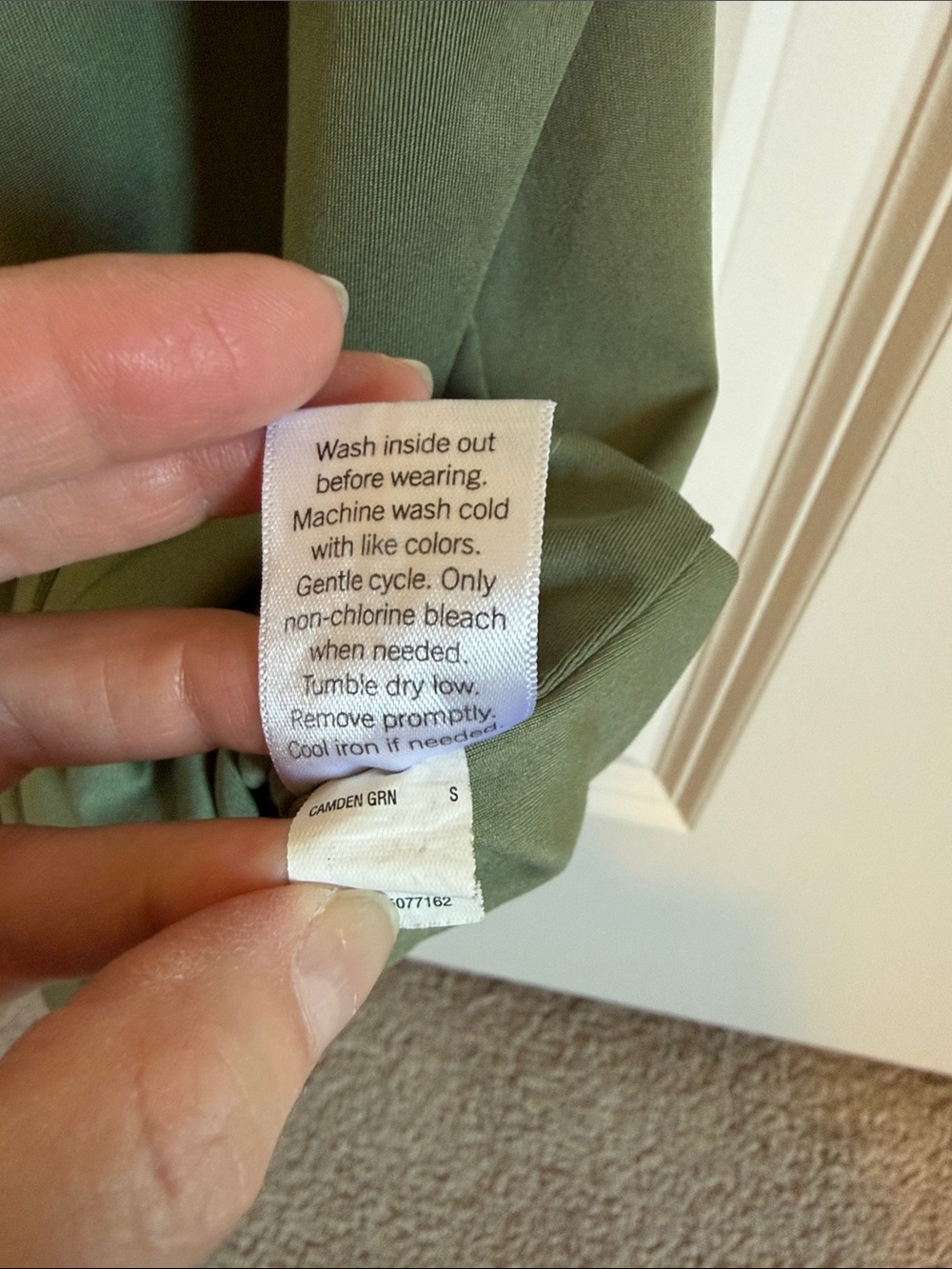 Nine West Olive Scoop Neck Tank - Picture 4 of 5